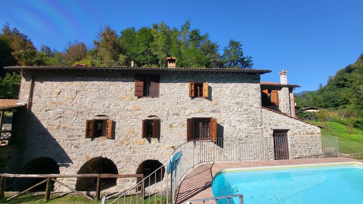 Coreglia Antelminelli Villa | Converted Mill, Riverside, Pure peace! Walk to village. WIFI