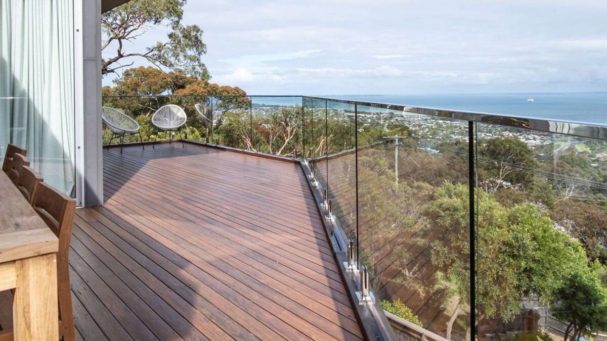 McCrae House | Cook's Lookout Mcrae