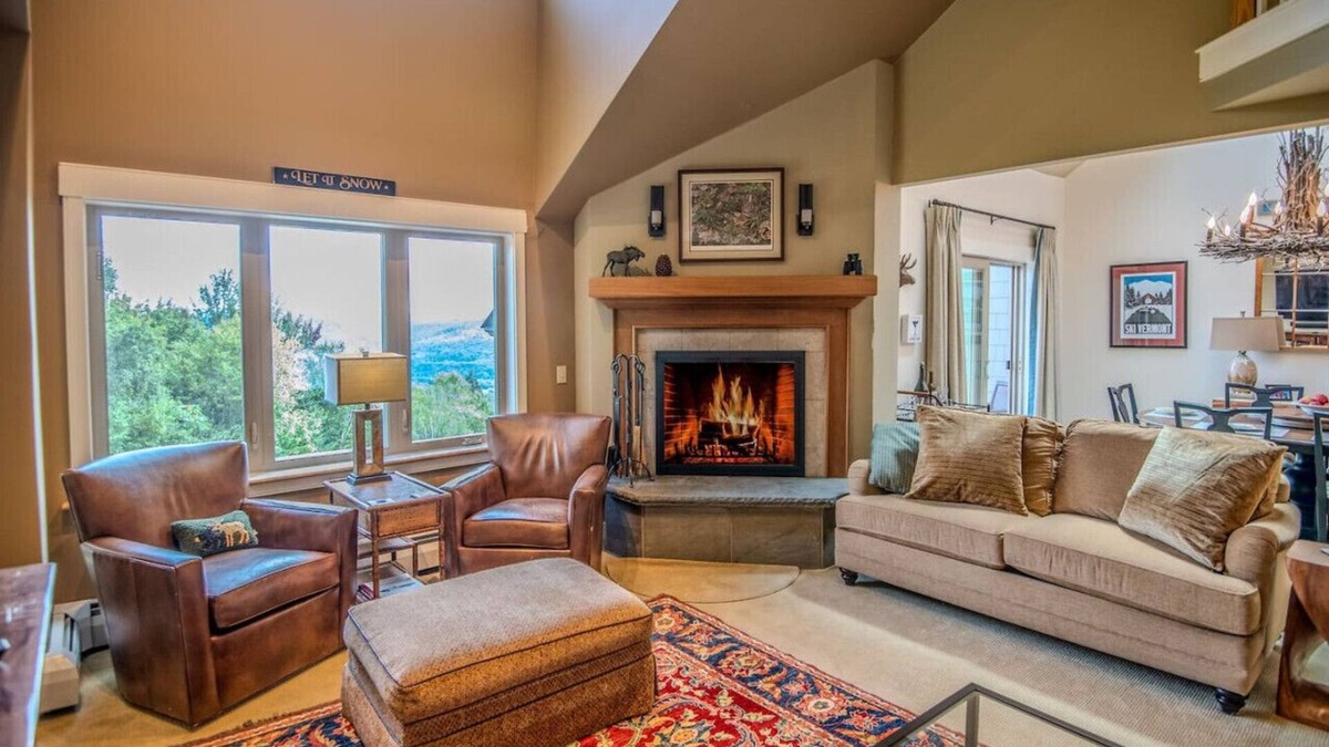 Ludlow House | Cook, Solitude L-302