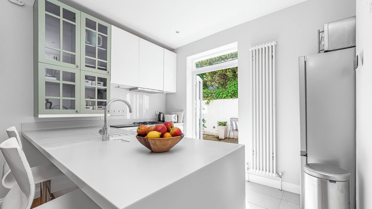 Munster Apartment | Cool 1 bed in Munster village fulham.