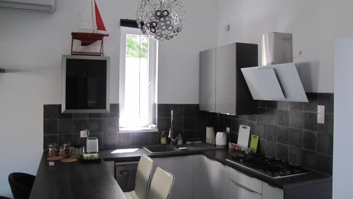 Szeged Apartment | Cool 2-bedroom apartment with AC in Szeged