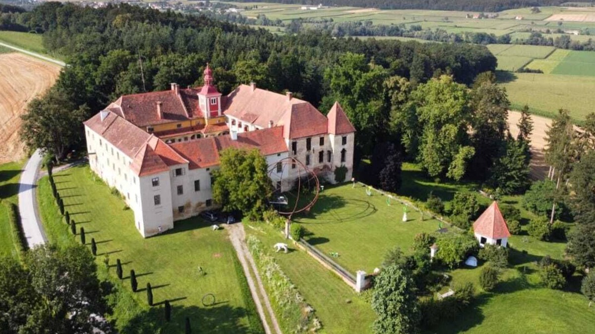 Ilz Apartment | Cool apartment in the Renaissance castle of Kalsdorf - Apartment Herbersdorf