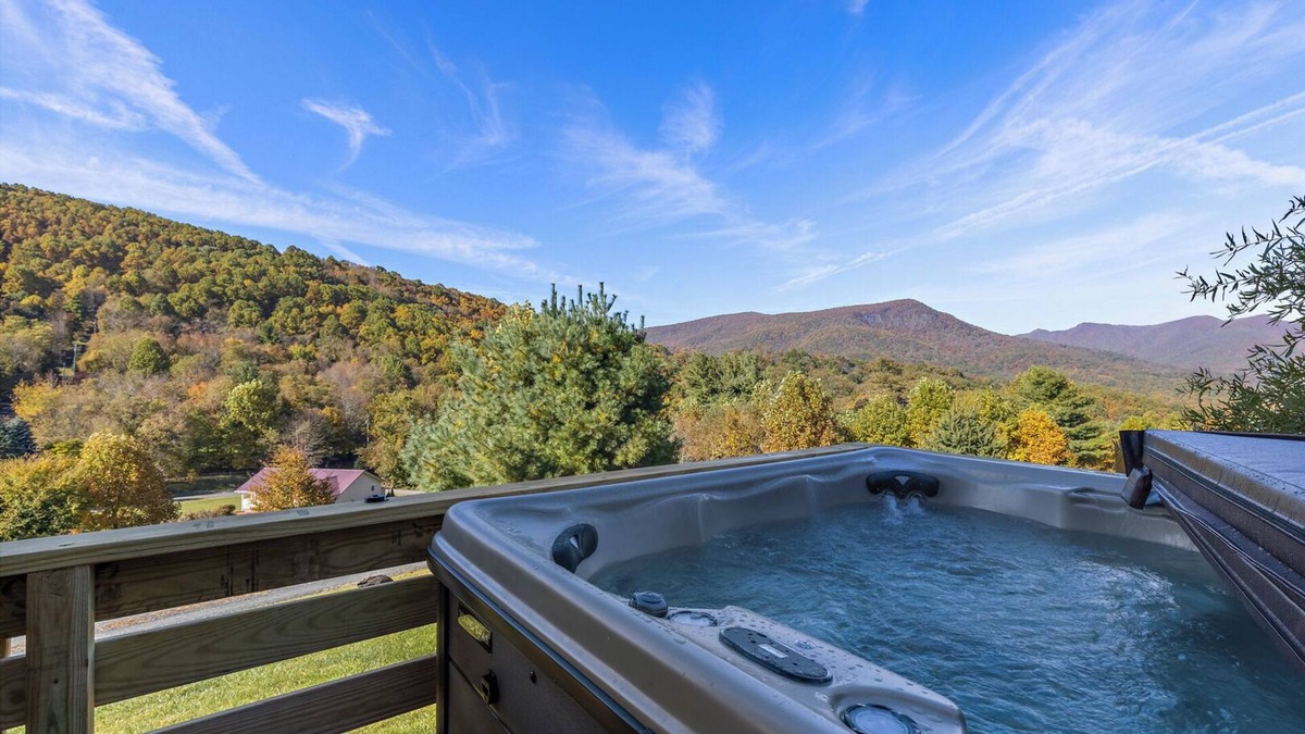 Buck Mountain Cabin | Cool Breezes & Mtn Views await You on the Deck This Sept @ Bluff Mtn Retreat