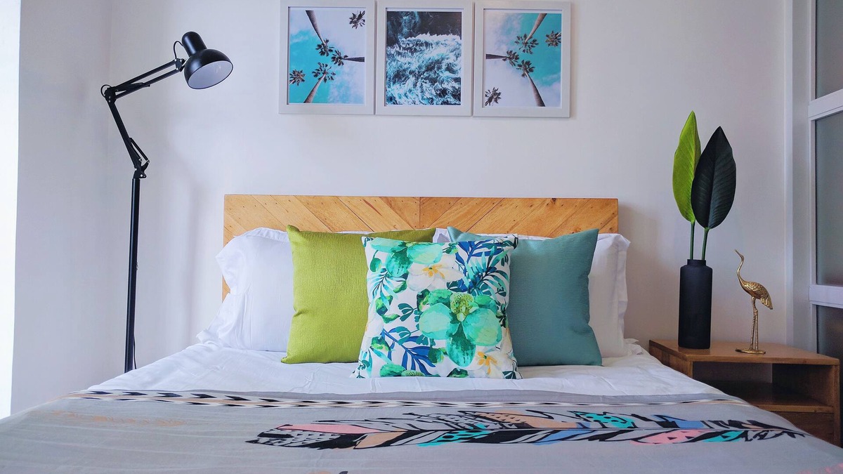 San Jose Condo | Cool & Chic 1BR With WiFi & Netflix At Aloha Tagaytay