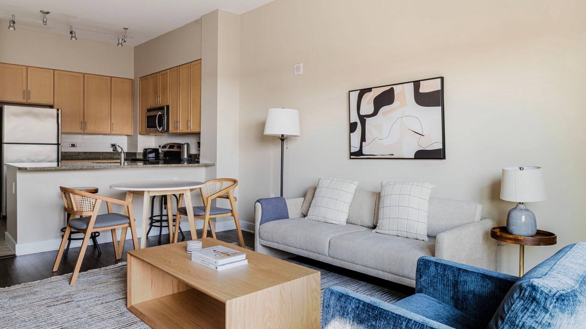Mount Vernon Square Apartment | Cool Mount Vernon 1BR w/Gym & Rooftop Pool, nr Arena, by Blueground