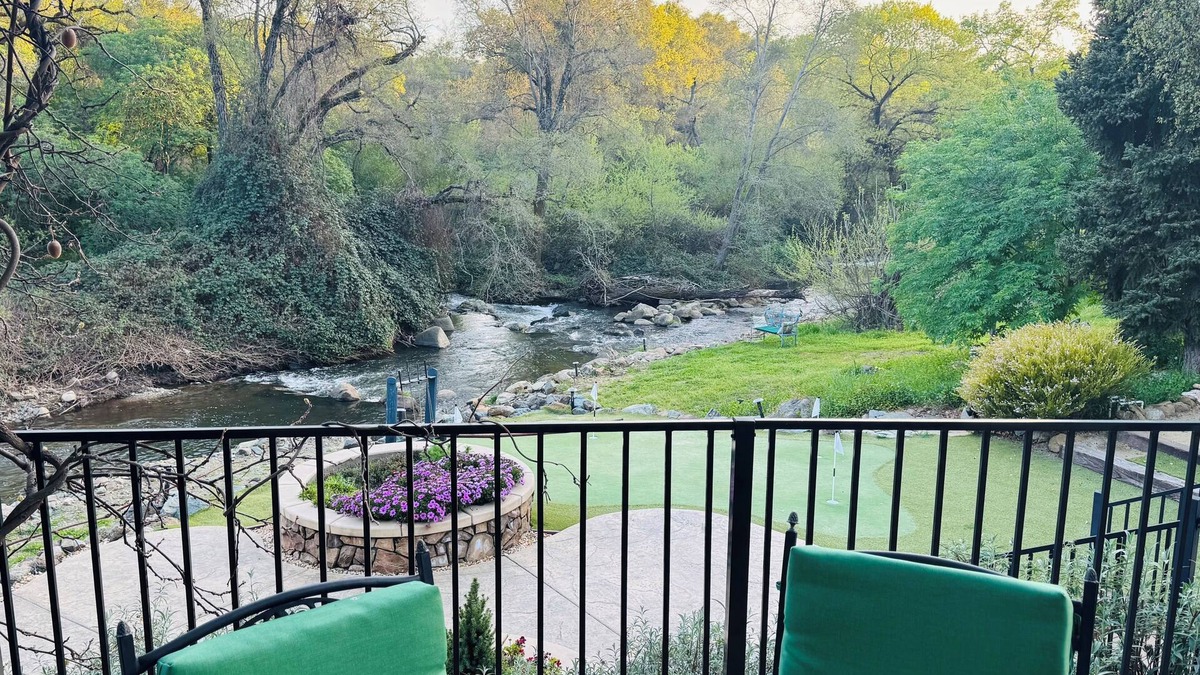 Auburn House | Cool off and Relax at the Little River Hideaway! Reserve your spot now!