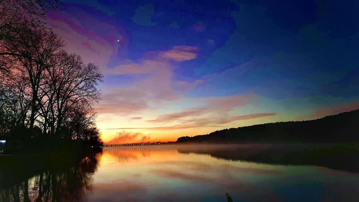 Wright Cabin | Coolest cabin in the county. Waterfront property with a view