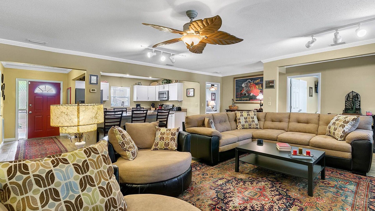 Indian Waters House | Coolest Layout In Crystal River