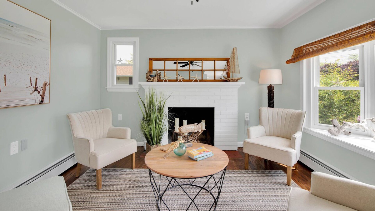 Old Saybrook House | Coop at the Beach- Beach, Dog and Family Friendly!