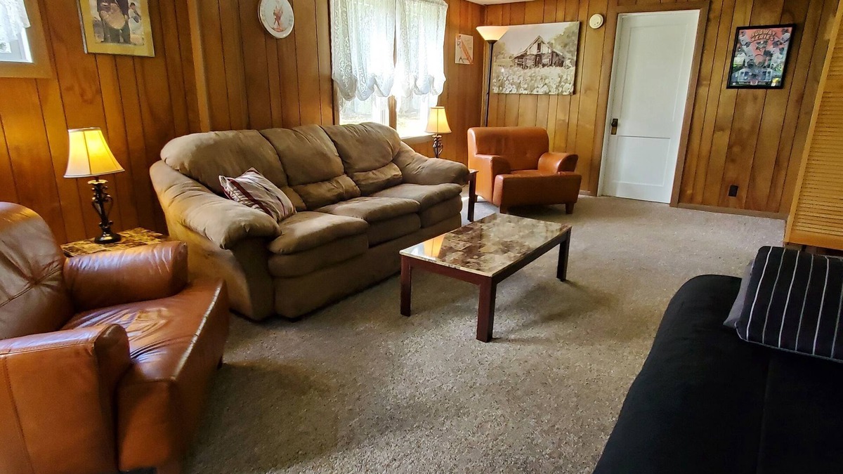 Maryland House | Cooperstown Junction Affordable home, Goodyear Lake area, Foosball, large yard