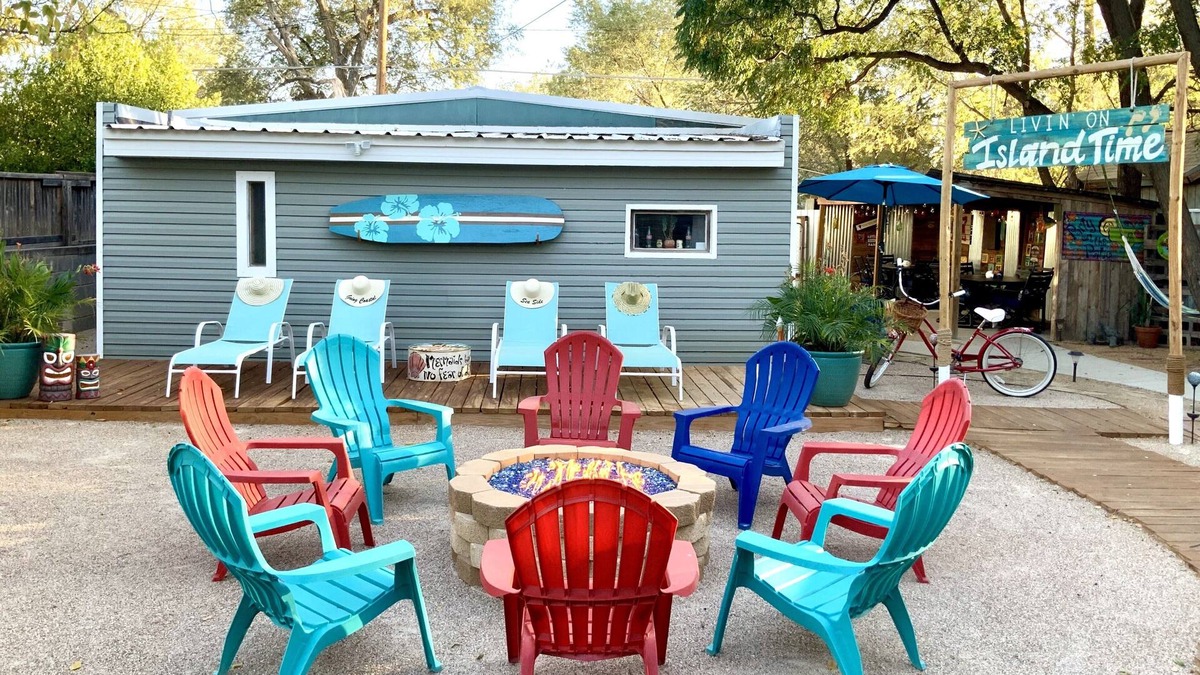 Heart of Lubbock House | Copacabana - Waves of Fun!