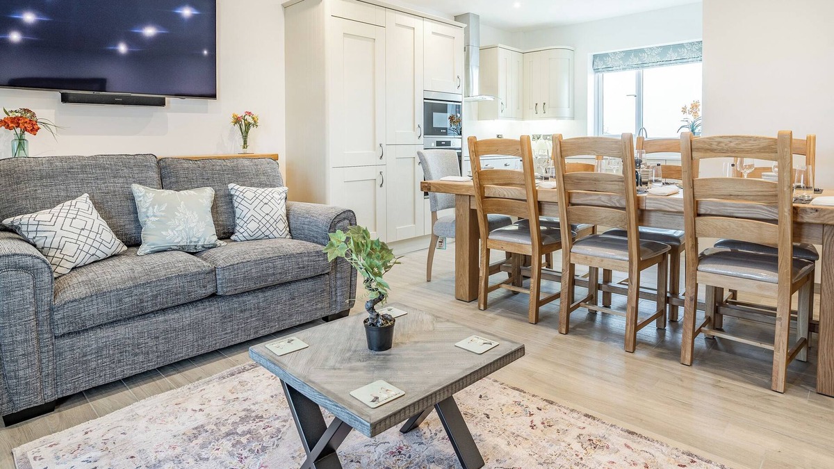 Ludchurch Cottage | Copper Beech Cottage - UK35892