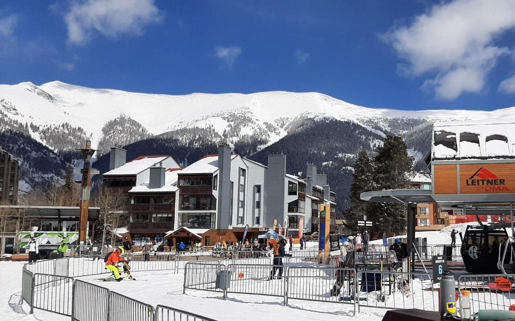 Copper Mountain Village Apartment | Copper Junction 203 Condo