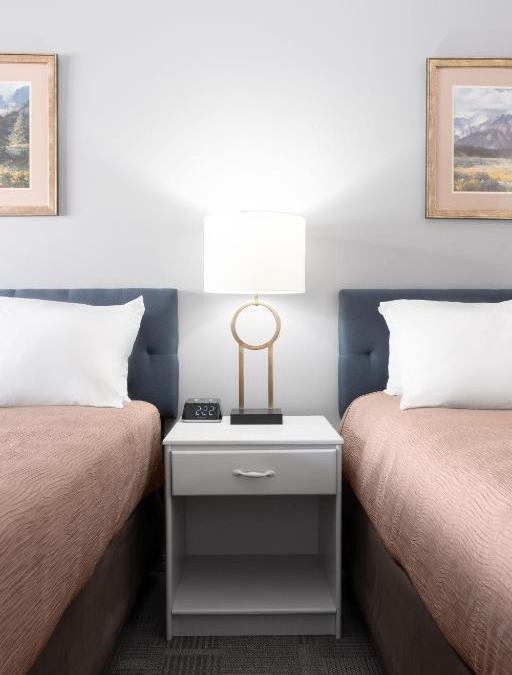 Okanagan-Similkameen Hotel | Copper Mountain Inn and Suites