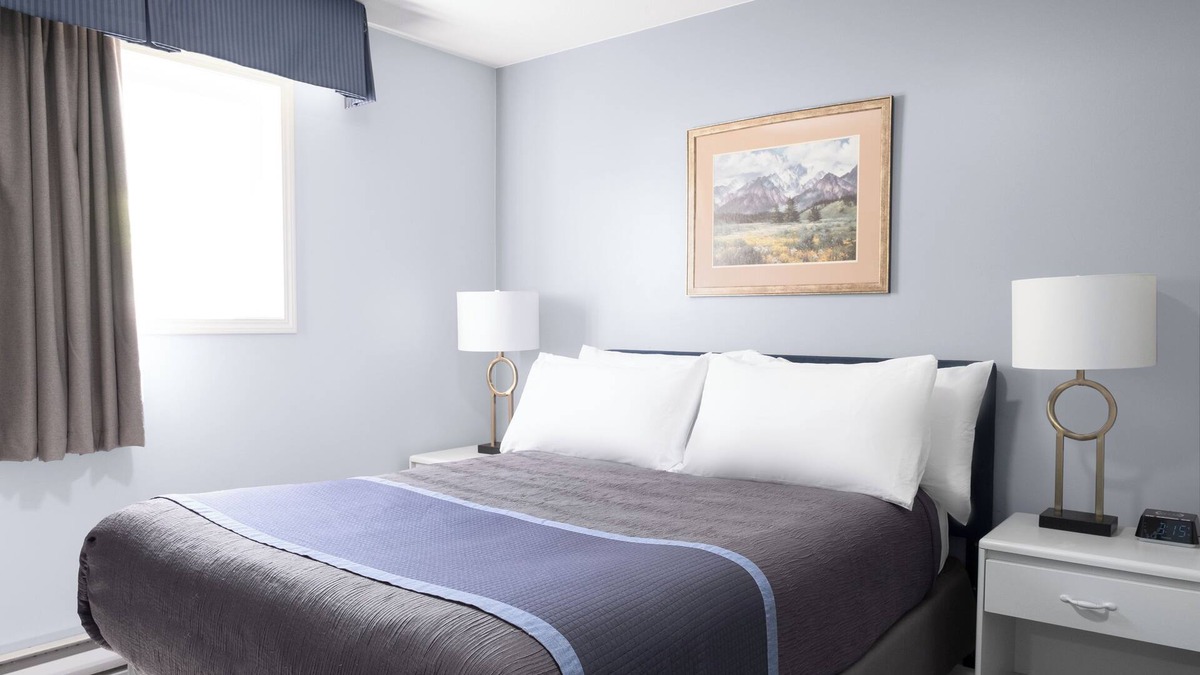 Okanagan-Similkameen Hotel | Copper Mountain Inn & Suites