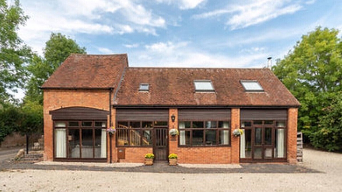 Maidwell House | Copperpot Barn