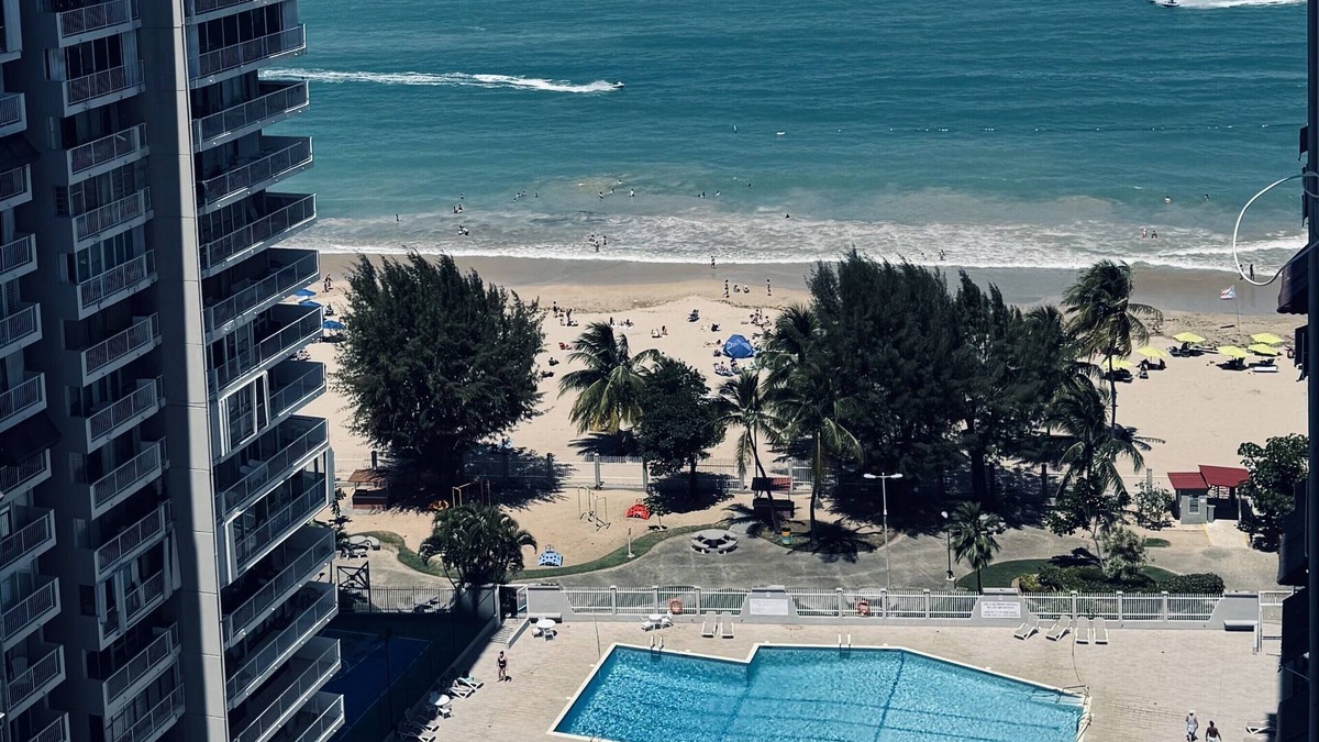 Isla Verde Apartment | Coral Beach Paradise Jewel with Breathtaking Views
