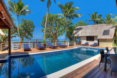 Tagaqe Villa | Coral Cove Private Beach Villas