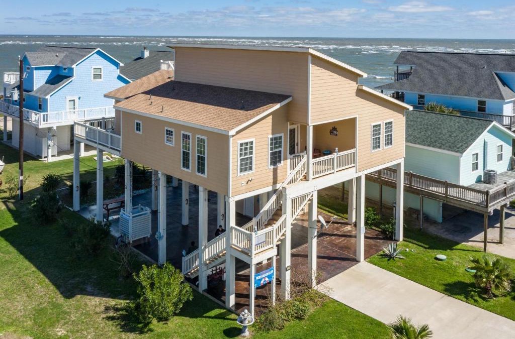 San Luis House | Coral Gem - 360 Water Views from the Crows Nest!