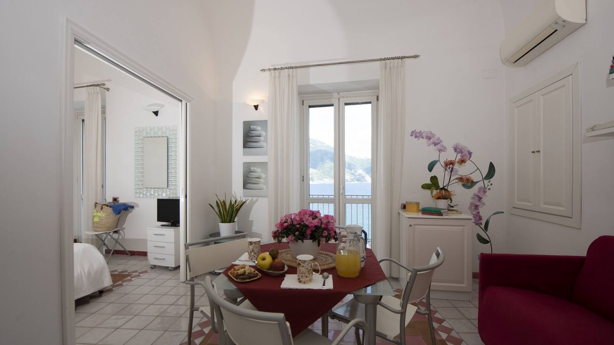 Atrani House | Coral House - a Pleasant Stay in the Coast of Amalfi