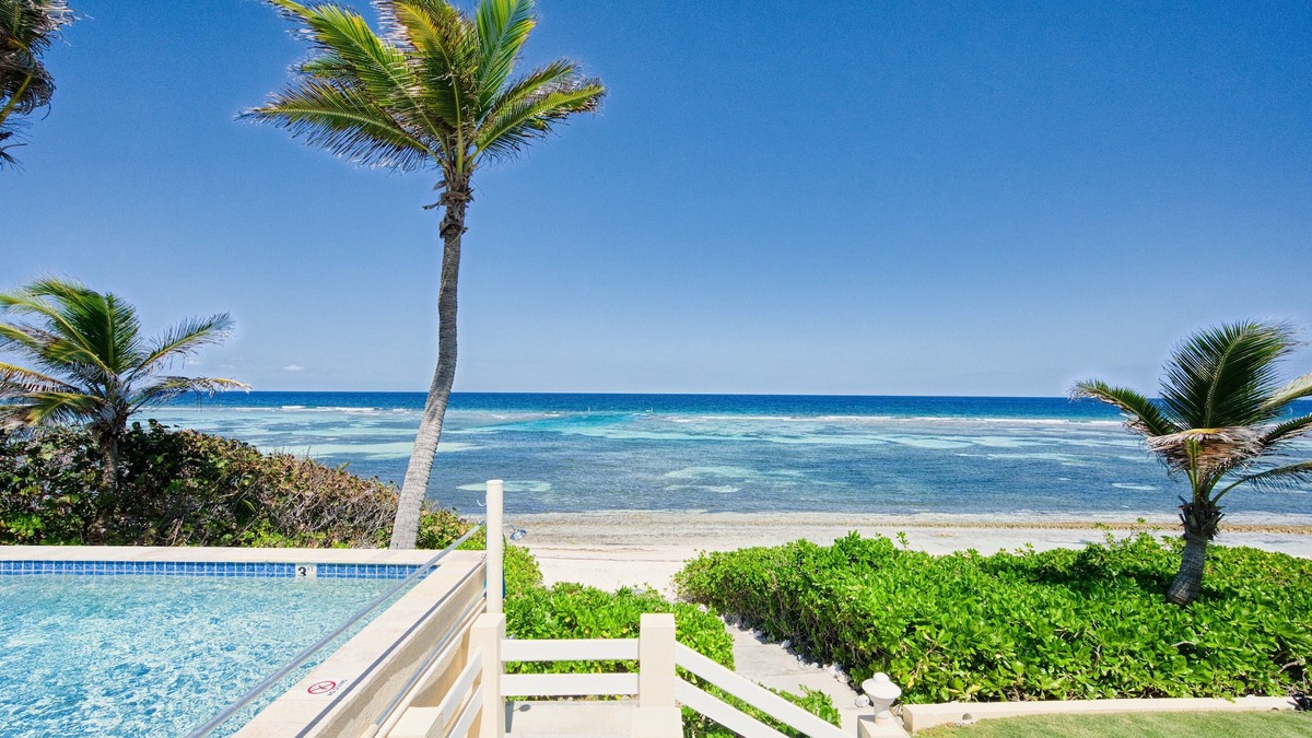 North Side Villa | Coral Loft 4BR Oceanfront Villa w/Private Pool & Beach in Grand Cayman