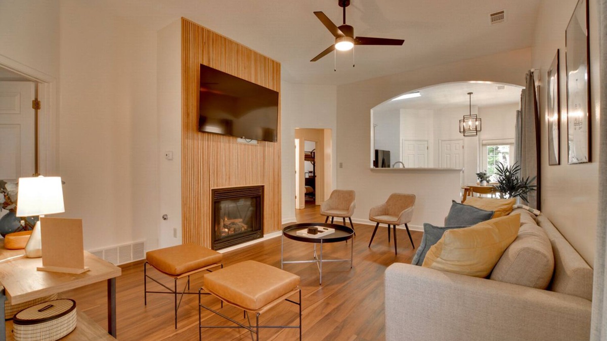 Cordova House | Cordova Home Rental: Shelby Farms Greenline Access