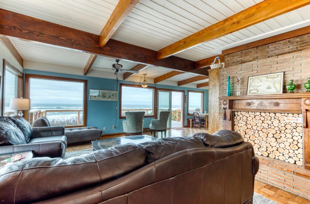 Seal Rock House | Cormorant's Crest