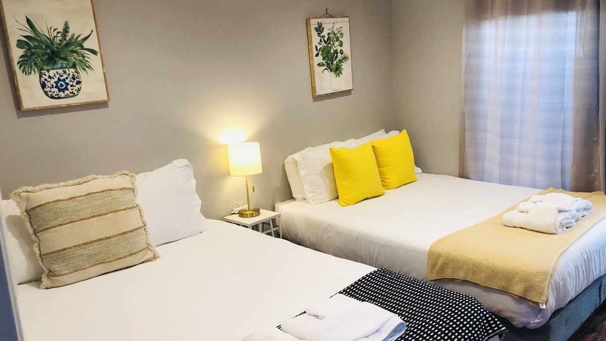 Belmont Apartment | Corner 1-bedroom apt in wonderful Belmont close to SF airport, SFO & San Jose