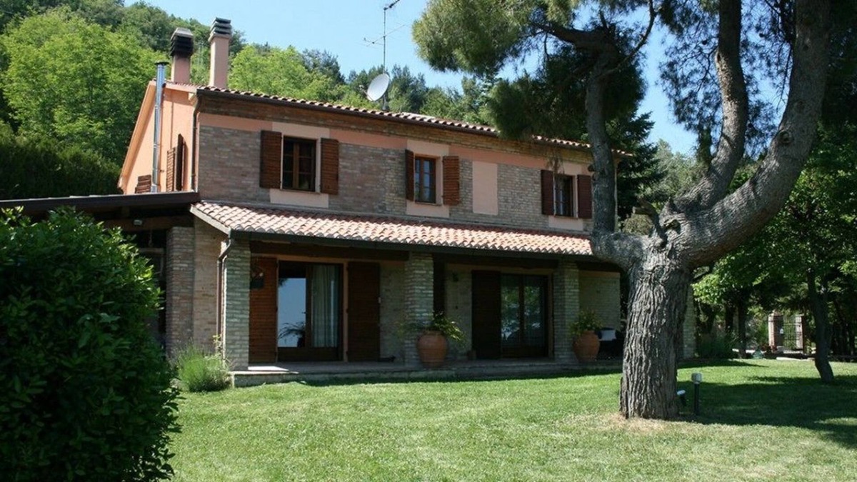 Montefelcino House | Cornio delle Fronde