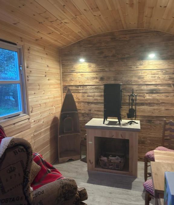 Manningtree Other | Cornwallis shepherds hut