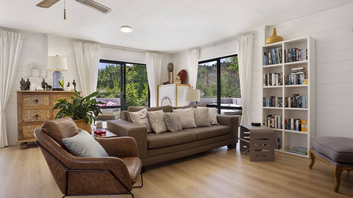 Coromandel House | Coromandel Treasure a little hidden gem.