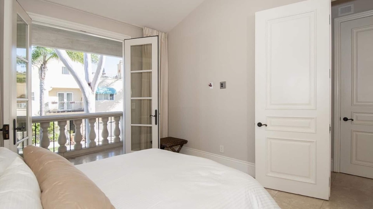 Corona del Mar Villa | Corona Del Mar Rental Beach Villa