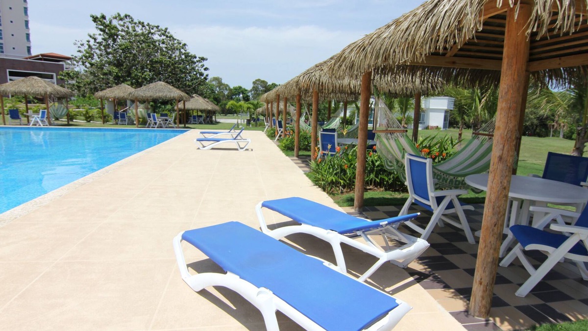 Playa Coronado Condo | CORONADO GOLF AT CORONADO BEACH Unit 16B Coronado, Panamá