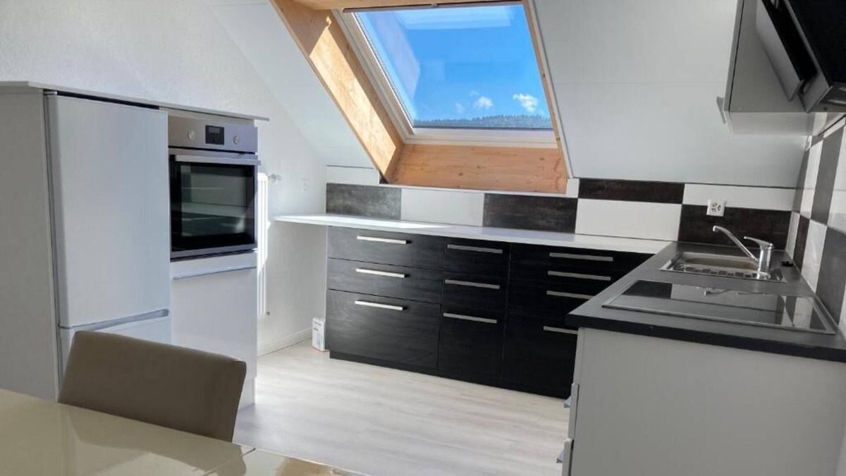 Tramelan Apartment | Corporate Apartment