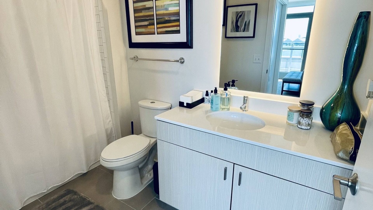 Southwest Apartment | CORPORATE RENTAL ON THE RIVER IN SOUTHWEST WASHINGTON DC