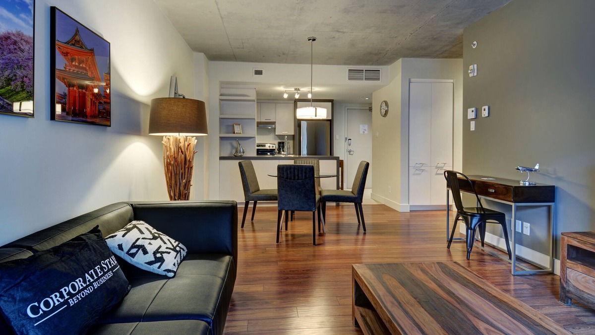 Cite-Universitaire Apartment | Corporate Stays | La Garde | Deluxe and Modern 1BR + Pool in Ste-Foy Quebec