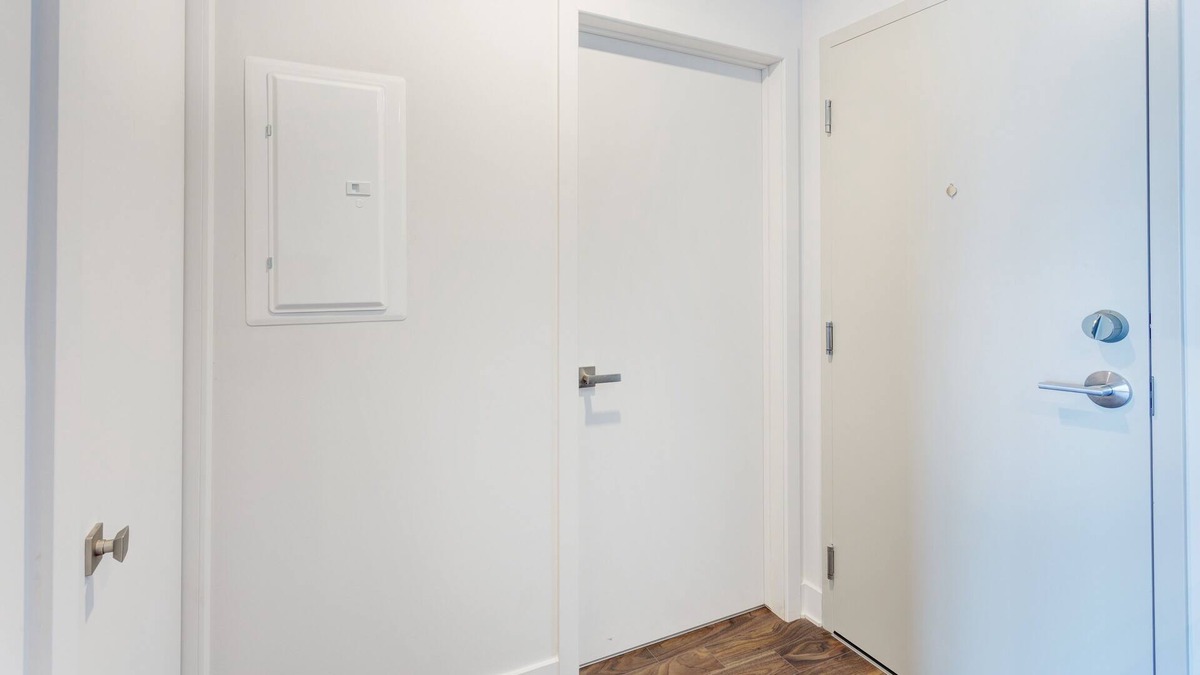 Brossard Apartment | Corporate Stays | Lumeo | One of a kind 1BR
