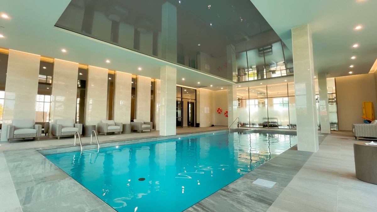Saint-Laurent Apartment | Corporate Stays | Monarc | Spacious 1 BR apt