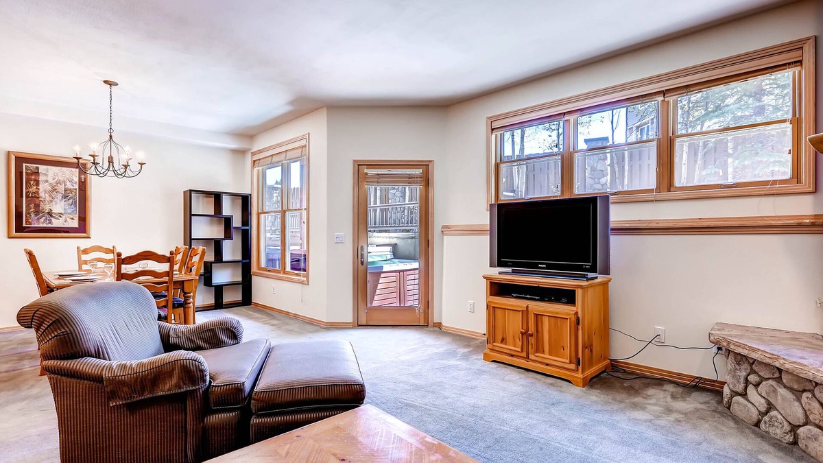 Warrior's Mark Condo | Corral at Breckenridge #103E: Cozy and Close to Town - Private Hot Tub