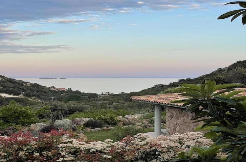 Porto-Vecchio House | CORSACASA Villa in Palombaggia sea view