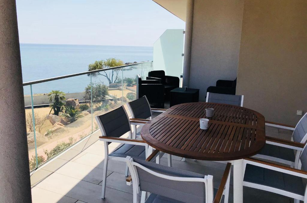 Solenzara Apartment | Corsicacasa Appartement Sur La Mer Port De Solenzara