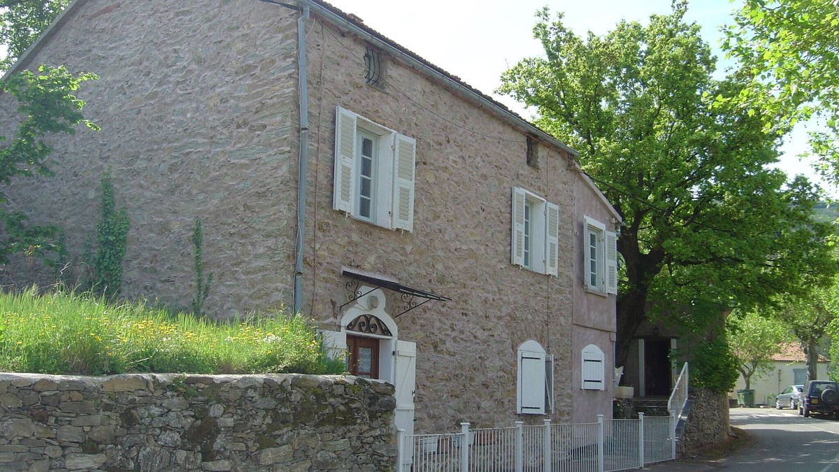 Rapale House | Corsican authentic and typical village stone house