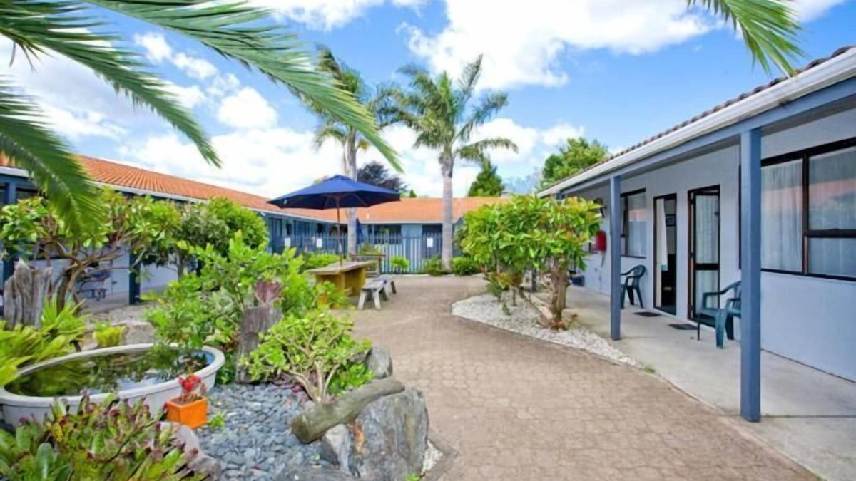 Whakatane Hotel | Cortez Motel