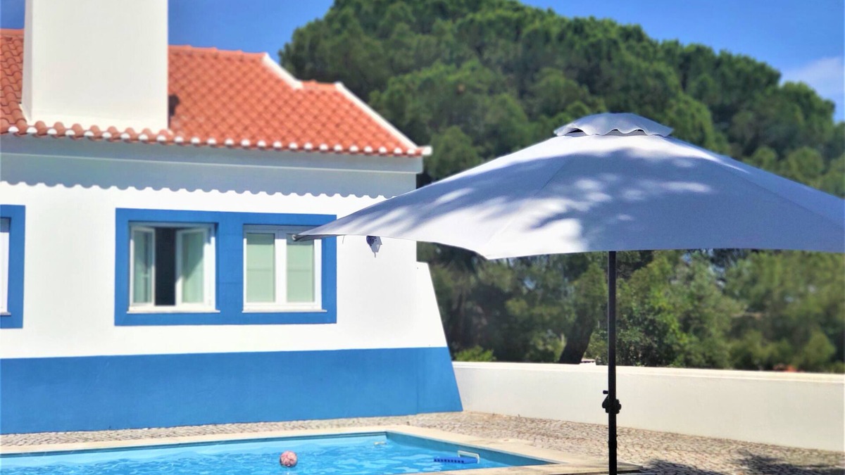 Coruche House | Coruche - Country house with pool, garden and barbecue. Quiet area