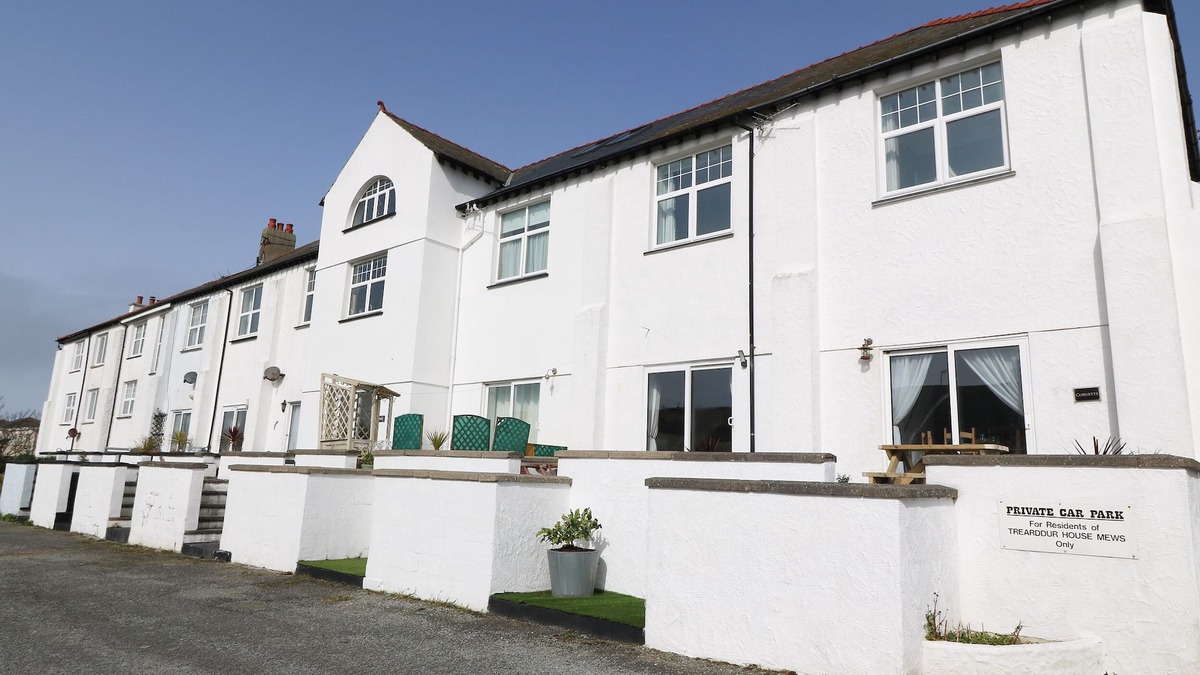 Trearddur Bay Cottage | CORVETTE, family friendly, country holiday cottage in Trearddur Bay
