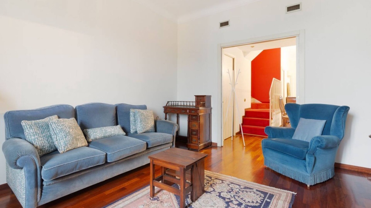 Quartiere Mazzini Apartment | Corvetto M3 - Spacious apartment on 2 levels!