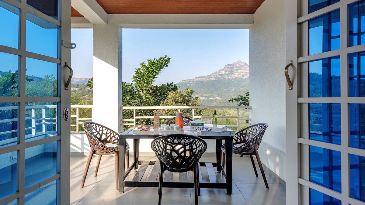 Ambavna Villa | CosmicStays Ekantam - Mountain View Villa near Pune