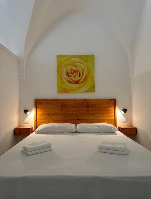 Ceglie Messapica Apartment | CosmyWhite, casa moderna nel cuore della città . . .