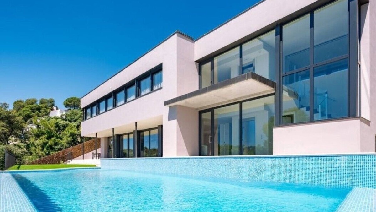 Blanes Villa | Costa Brava Natura - Villa Pinya Rosa (infinity pool, sea views, beach)