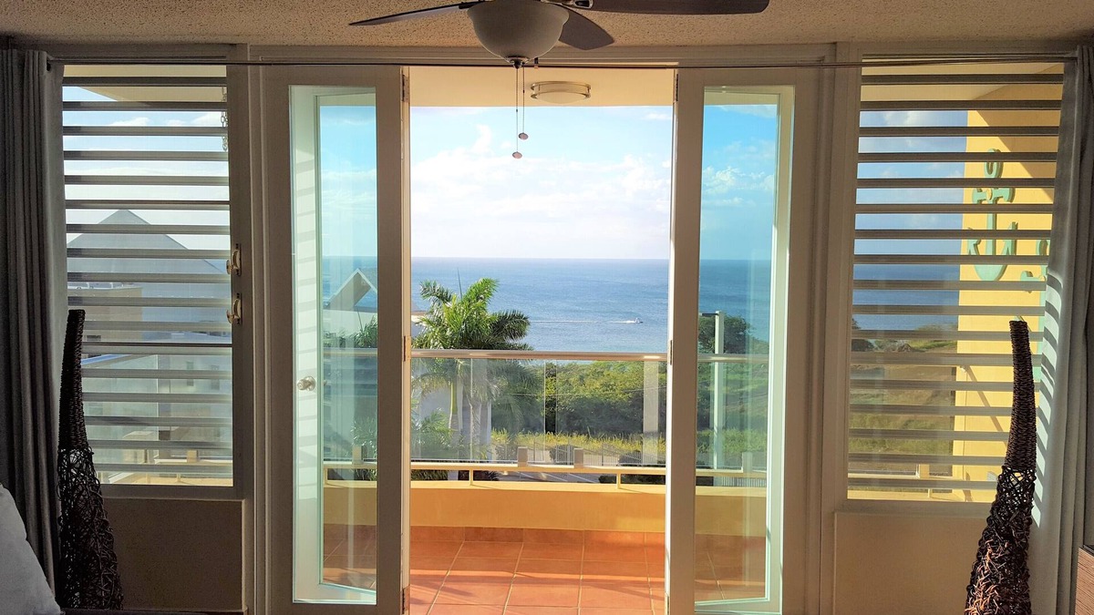 El Combate Condo | Costa del Mar 2 Bedr/2 Bath, Condo with Breathtaking Ocean View, WiFi, Sleeps 6